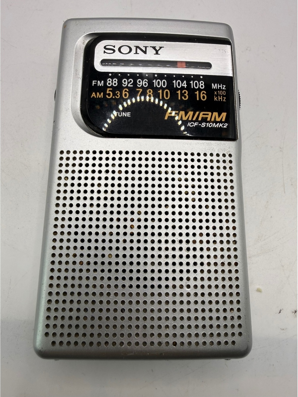 Vintage Sony ICF-S10MK2 FM/AM Portable Transistor Radio Silver Tested Working